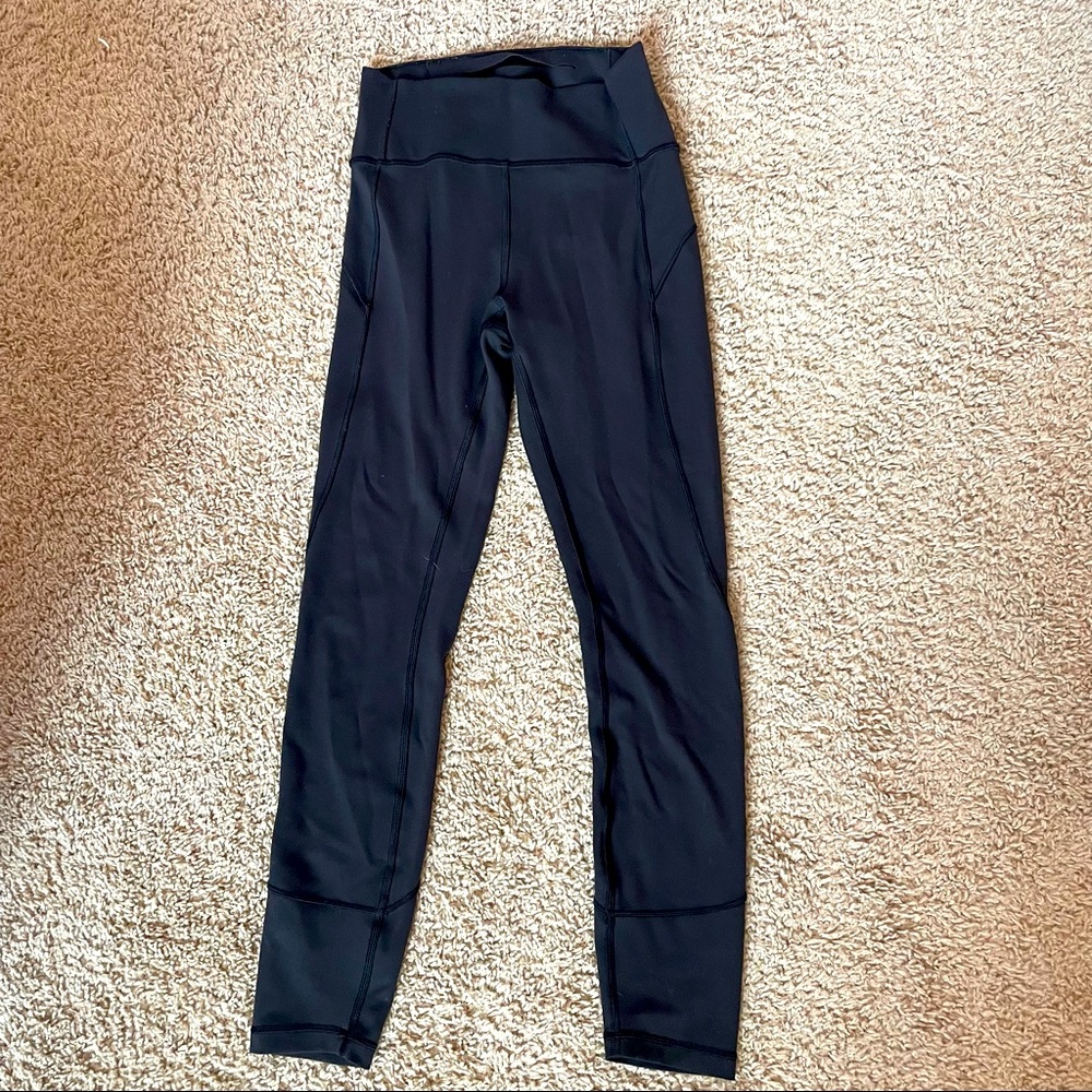 Black lululemon size 4 leggings